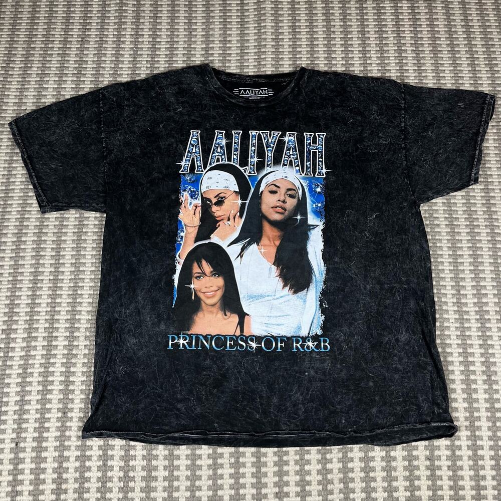 Aaliyah Princess Of R&B T-Shirt Men’s XL Short Sleeve Graphic Crew Neck Black